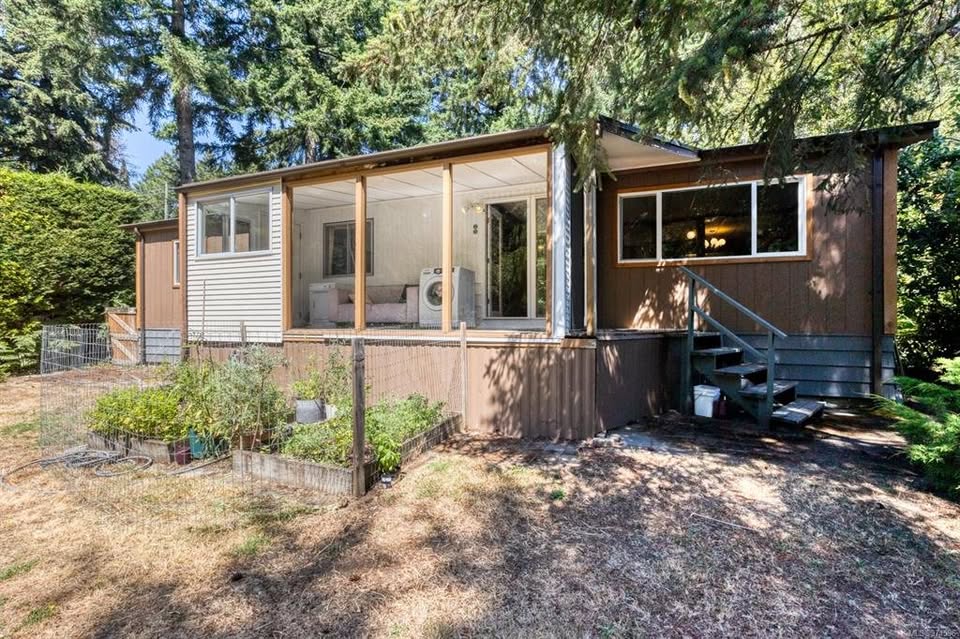 Lantzville 3 Beds 2 Baths House For Rent