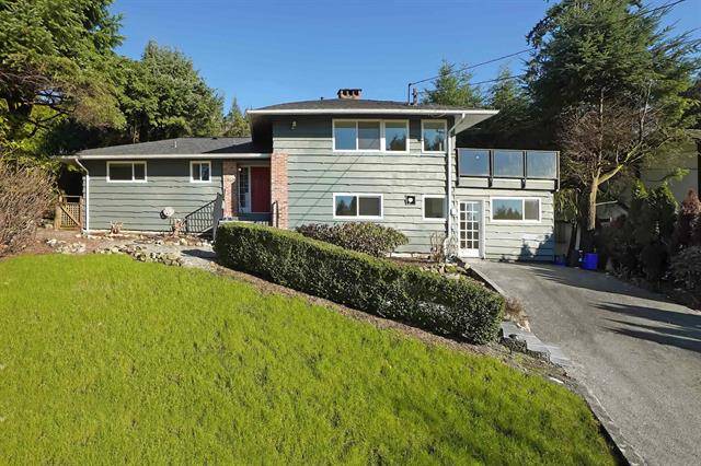 Charming Ocean View in Dundarave/Queens –Prime Location Near Schools