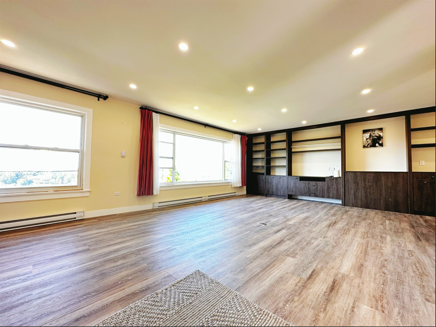 Beautiful Renovated Upper Floor for Rent | South Burnaby (South Burnaby)