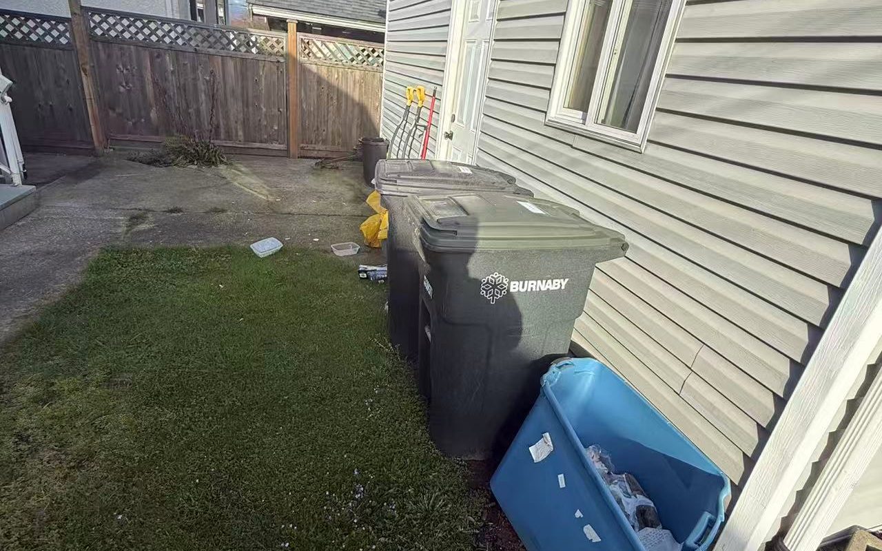 Monroe Avenue | Bright & Modern Home with Mountain Views