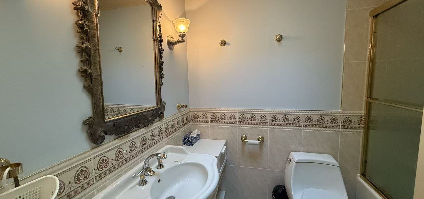 Iconic British Properties Luxury Estate with Indoor Pool & Tennis Cour