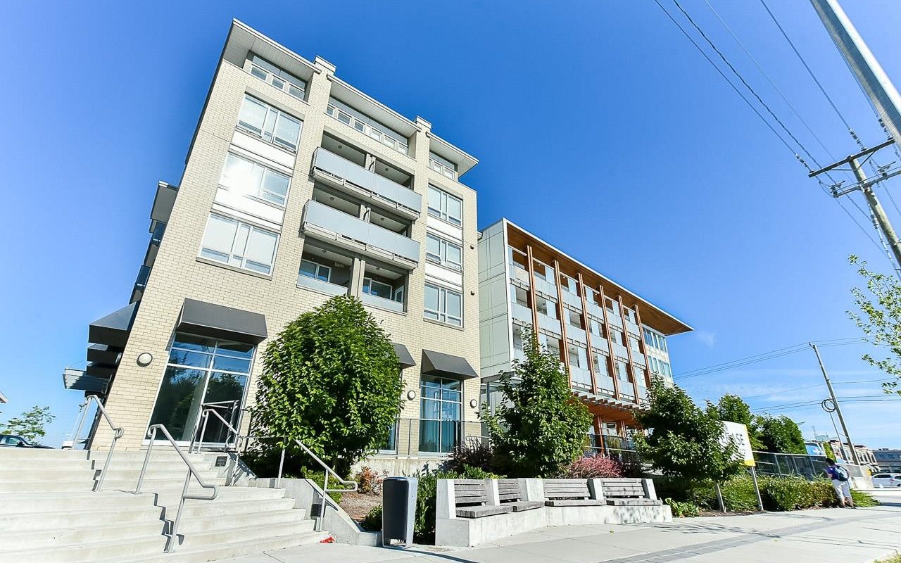 Richmond 1 Bedroom condo with great amenities