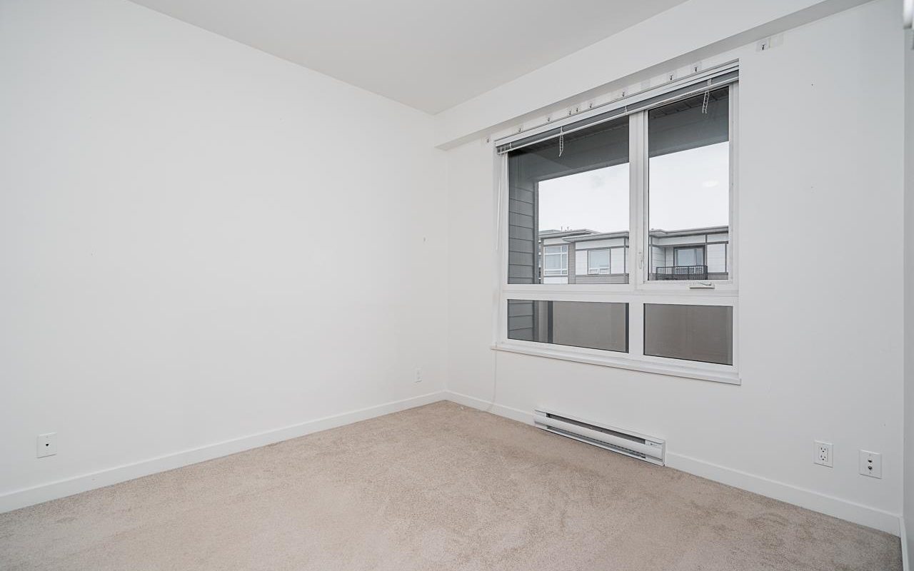 Richmond 1 Bedroom condo with great amenities