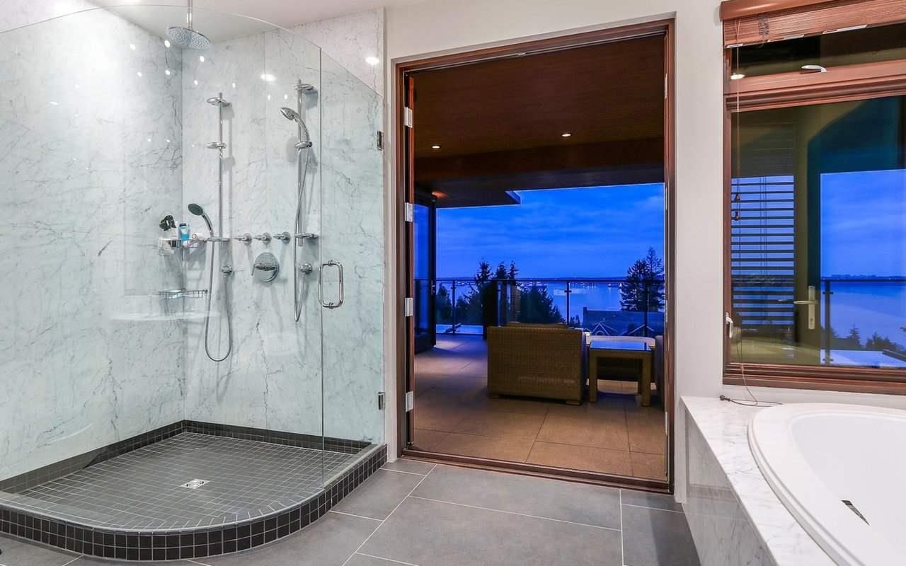 West Vancouver Stunning Ocean View Luxury Home | 5 Bed Ensuites