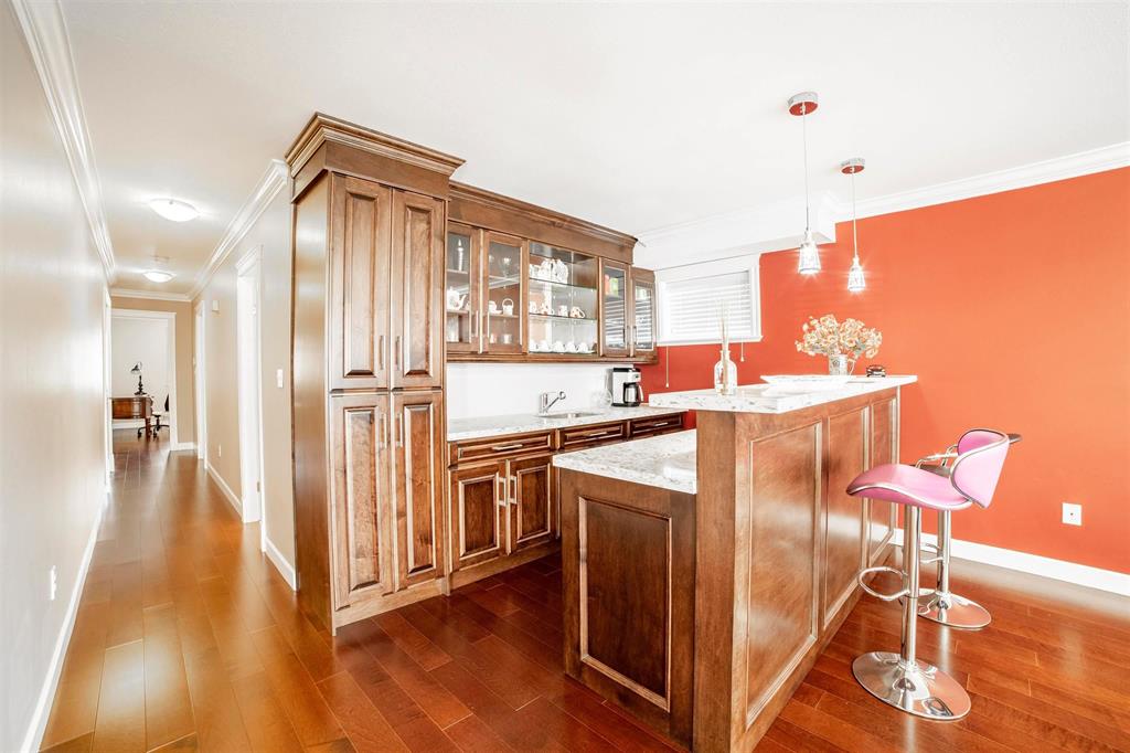 Prime Metrotown location New Renovated Main House for Rent