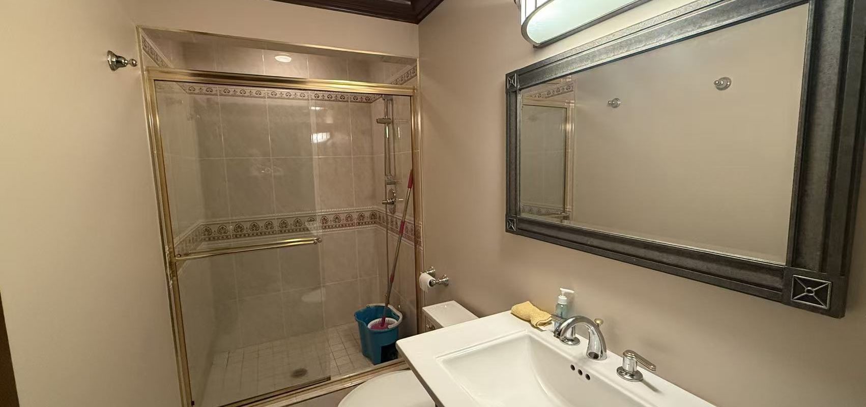 Iconic British Properties Luxury Estate with Indoor Pool & Tennis Cour