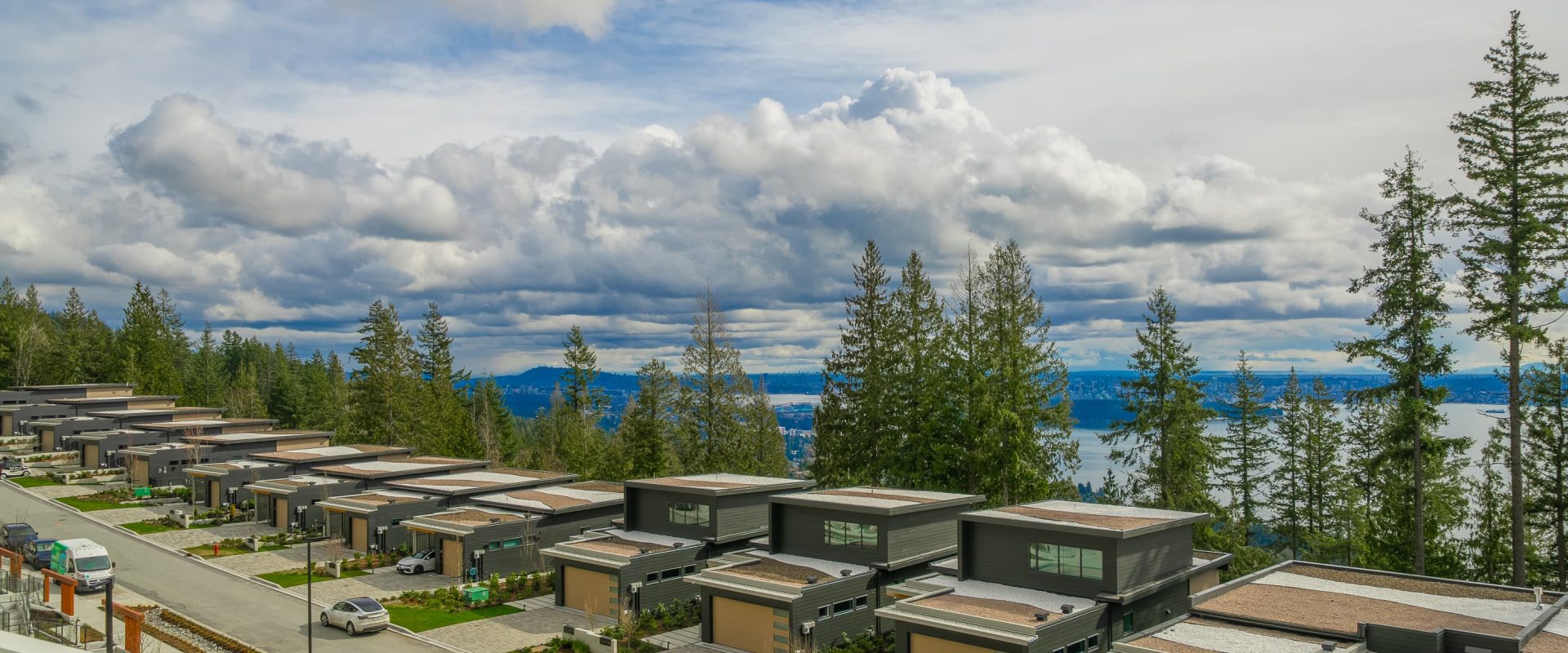 West Van | 2 Bed + 3 Bath | 2 Parking | 1,412 Sq.Ft. Forest and Ocean