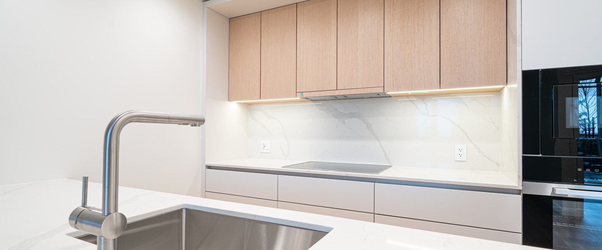 West Van Brand New Condo| 2br+2ba | 2 Parking w/ EV