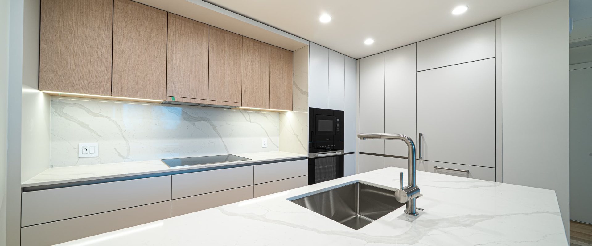 West Van Brand New Condo| 2br+2ba | 2 Parking w/ EV