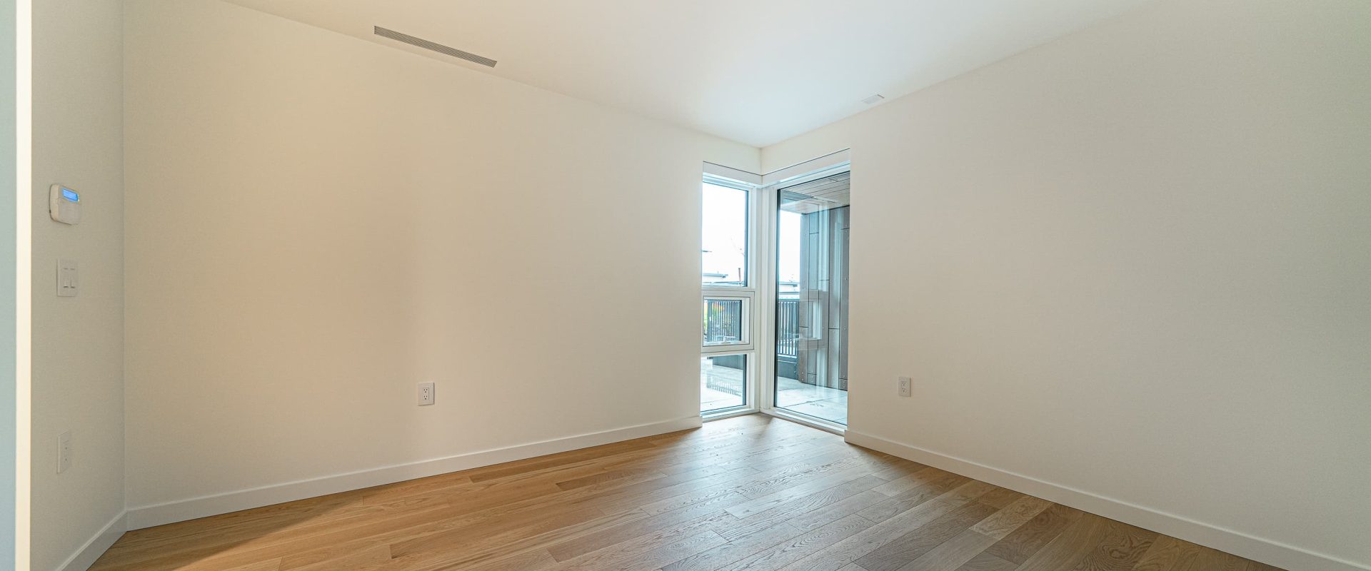 West Van Brand New Condo| 2br+2ba | 2 Parking w/ EV