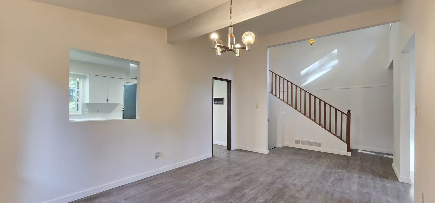 Burnaby Government Road Large 5Bd/3Ba Single Family House