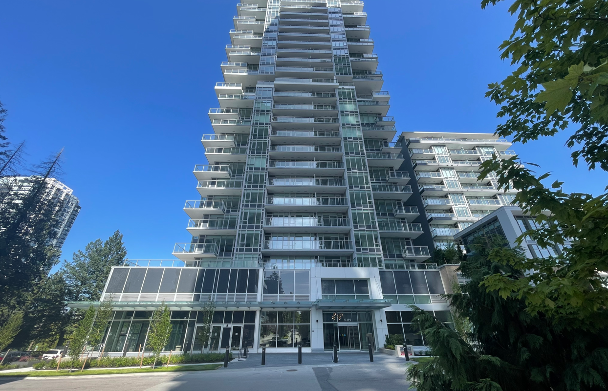 Surrey Central One Central Condo 1br/1ba For Rent