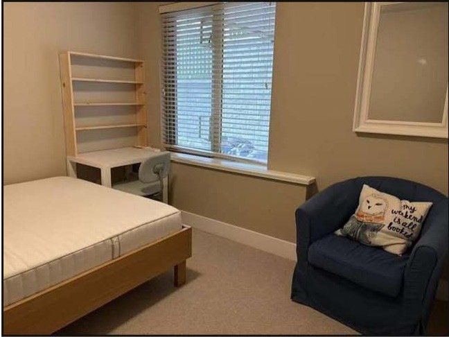 2-Bed, 1-Bath Ground Level– South-Facing, Ambleside West Vancouver