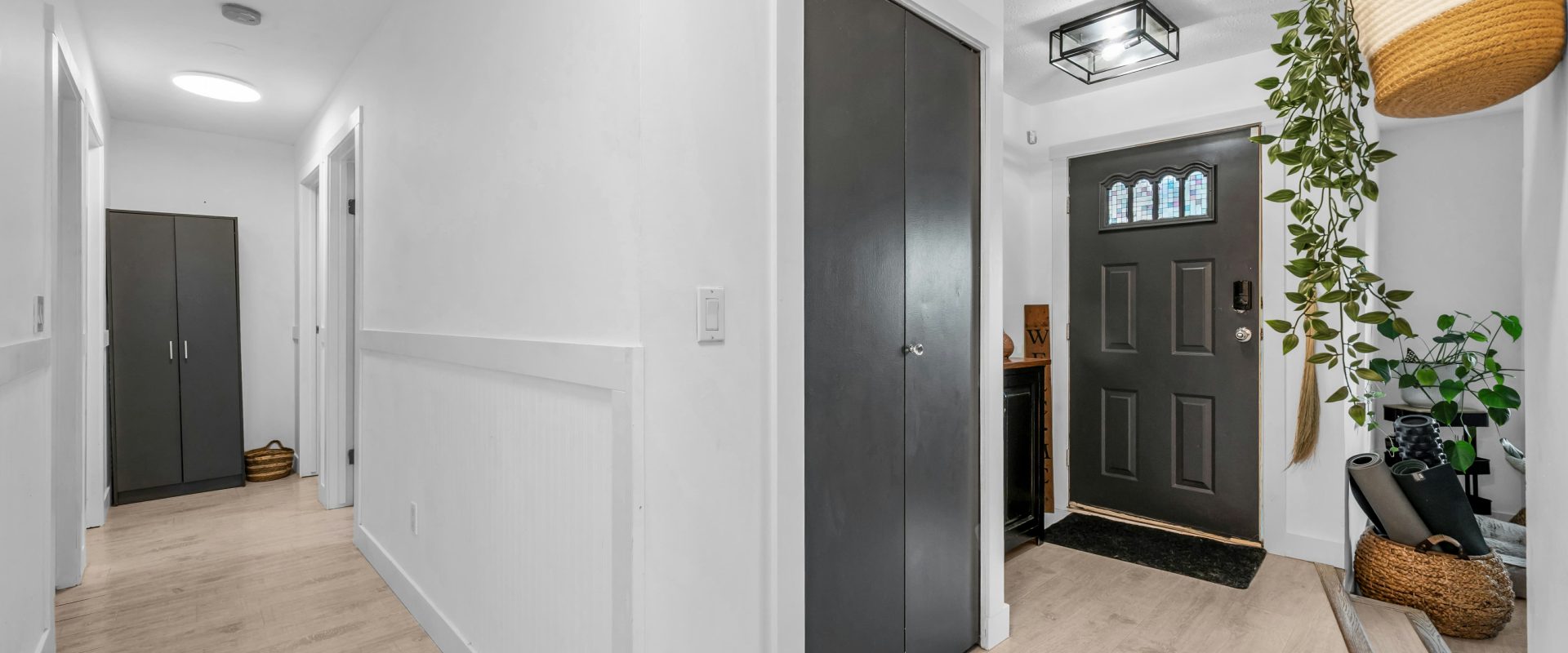 Relaxed Lifestyle in Quiet Maple Ridge Neighborhood