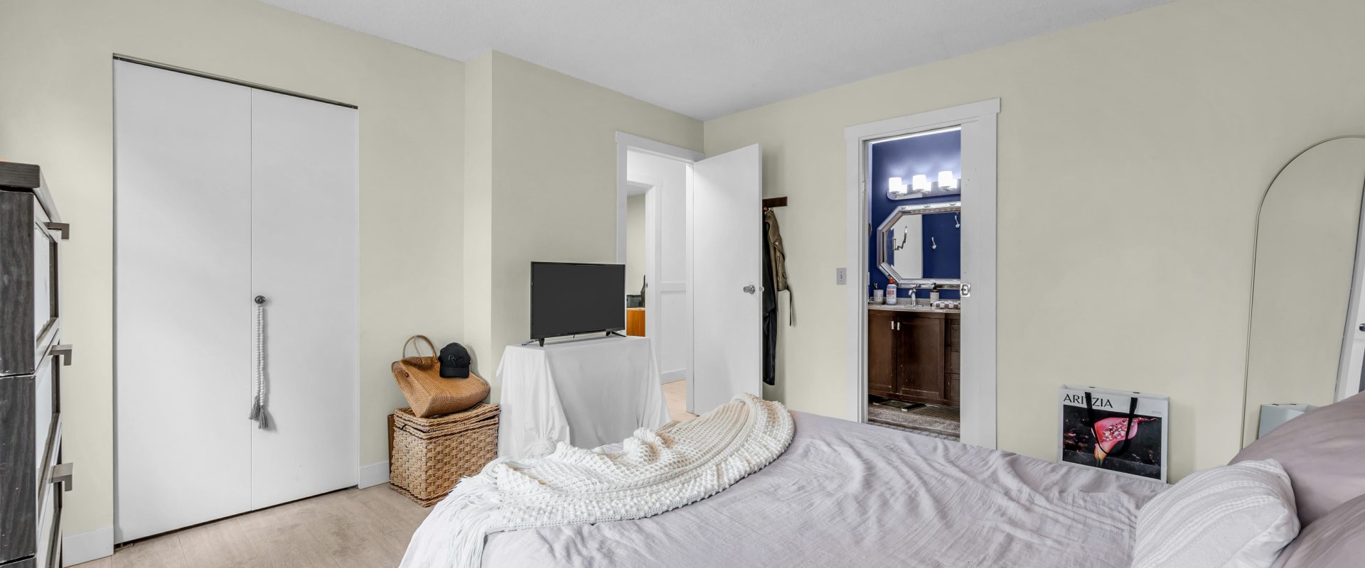 Relaxed Lifestyle in Quiet Maple Ridge Neighborhood