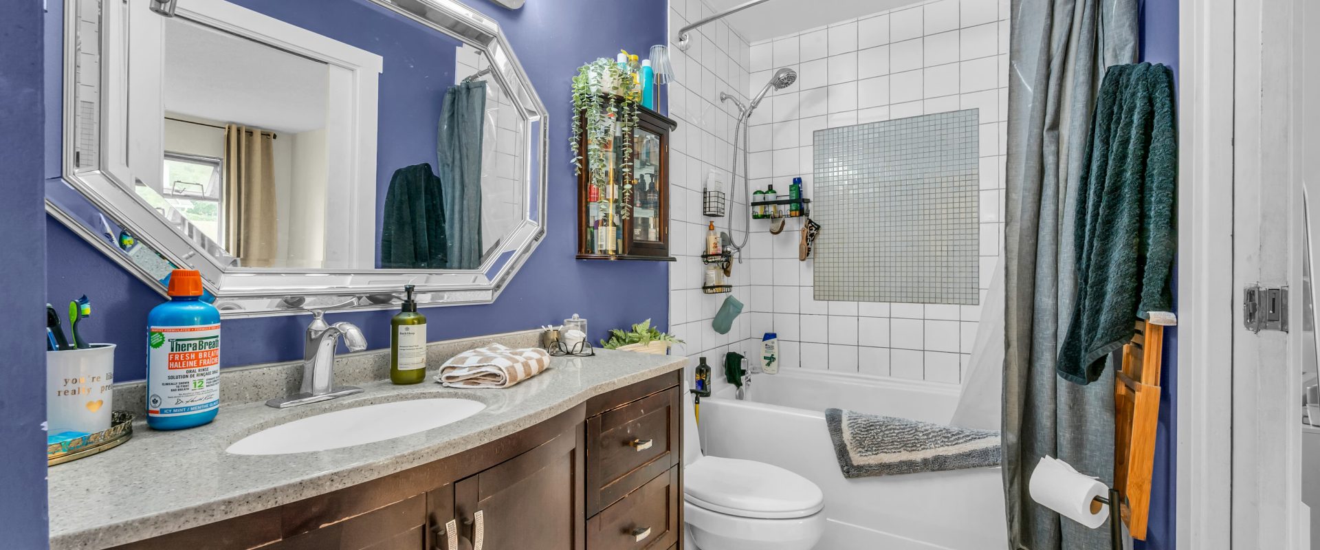 Relaxed Lifestyle in Quiet Maple Ridge Neighborhood