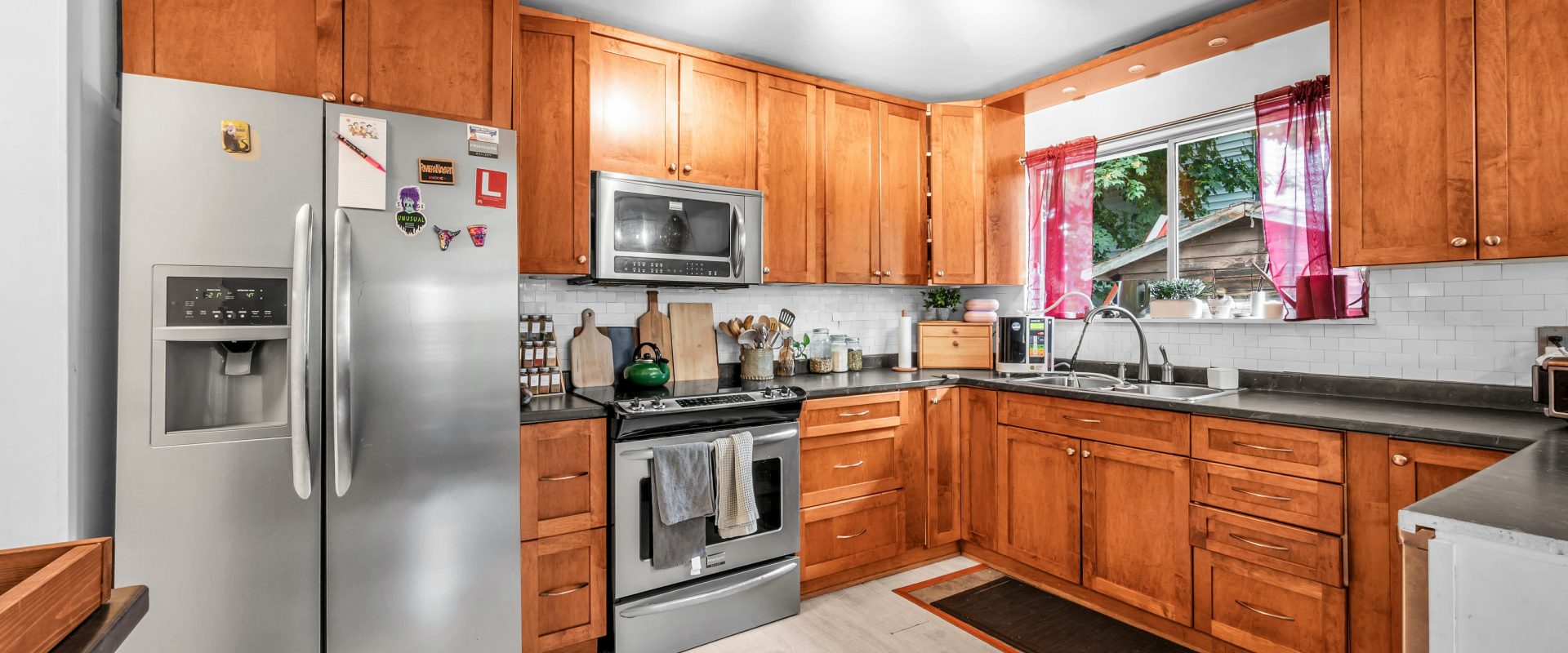 Relaxed Lifestyle in Quiet Maple Ridge Neighborhood