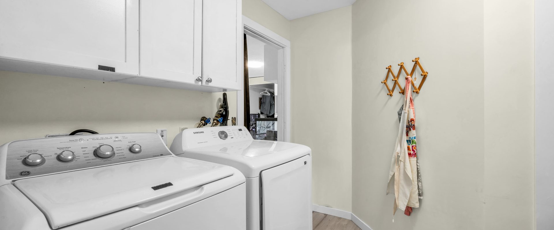 Relaxed Lifestyle in Quiet Maple Ridge Neighborhood