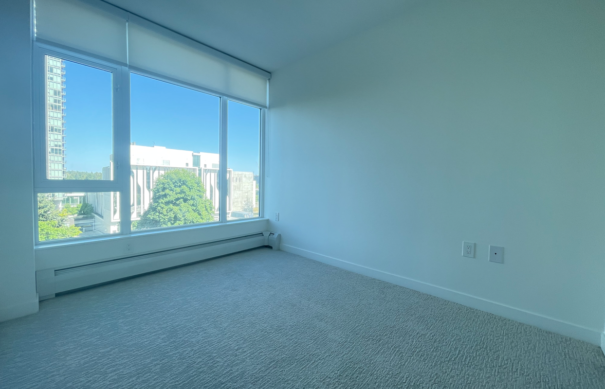 Surrey Central One Central Condo 1br/1ba For Rent