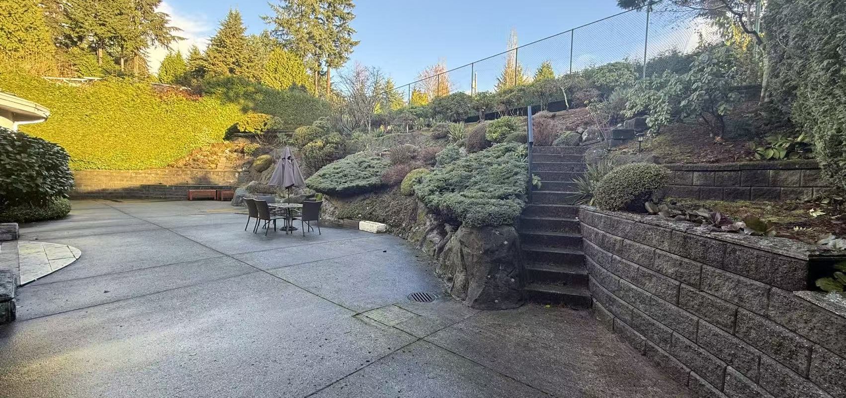 Iconic British Properties Luxury Estate with Indoor Pool & Tennis Cour