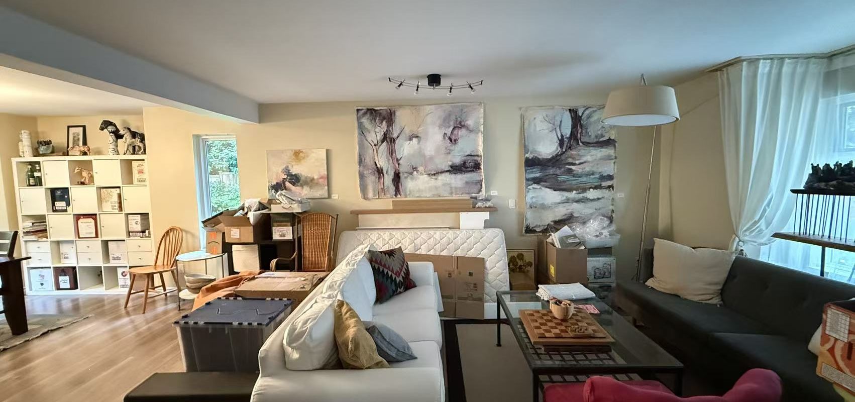Spacious West Vancouver Caulfield House – 4 Bed | Quiet Location