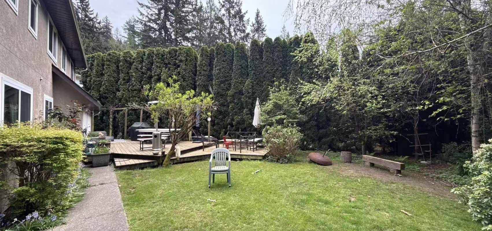 Spacious West Vancouver Caulfield House – 4 Bed | Quiet Location