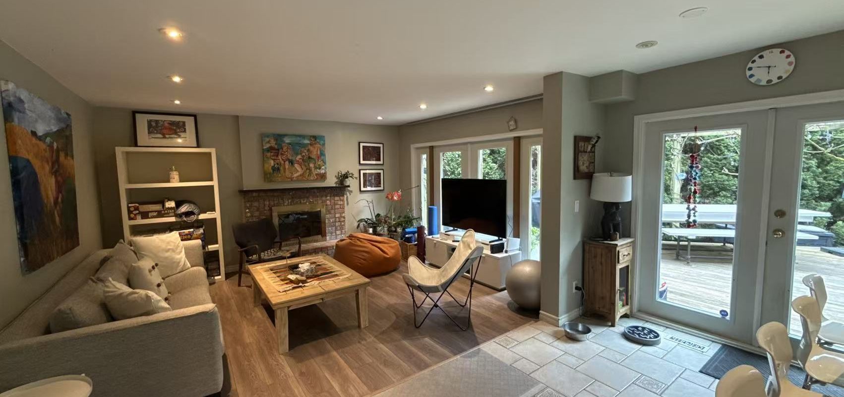 Spacious West Vancouver Caulfield House – 4 Bed | Quiet Location