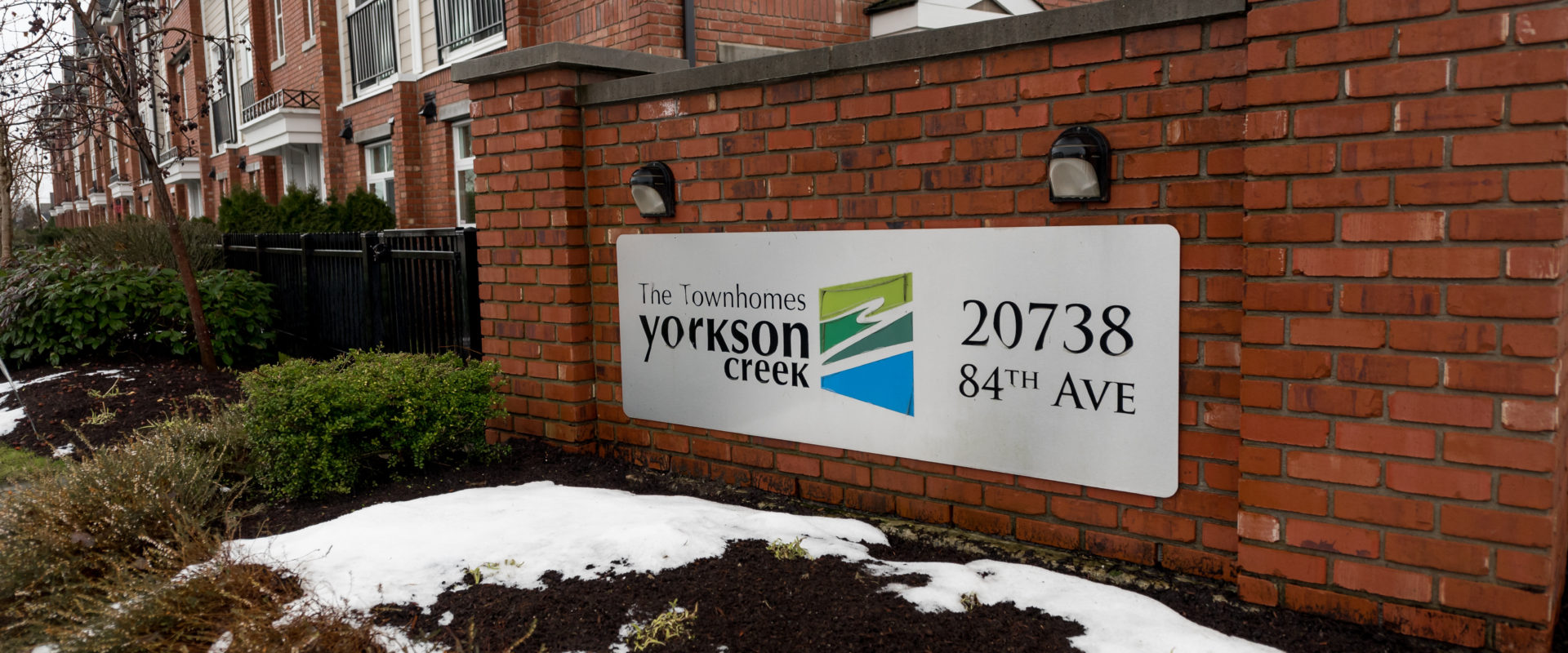 2145 sqft Luxurious townhome in Yorkson Creek (Langley)