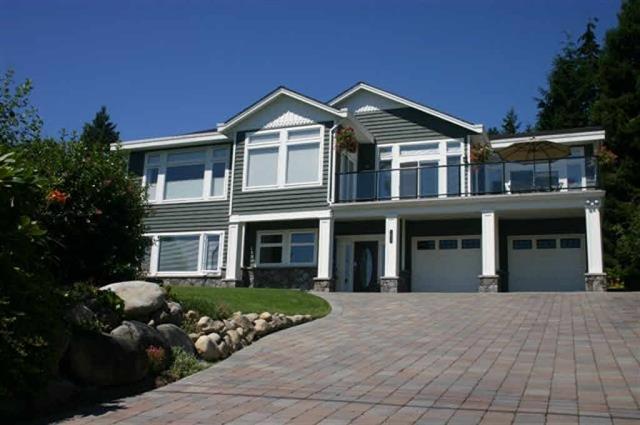 West Vancouver stunning Large house for rent!