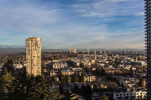 Metrotown绝佳地段公寓 2 卧 2 卫 带空调 出租