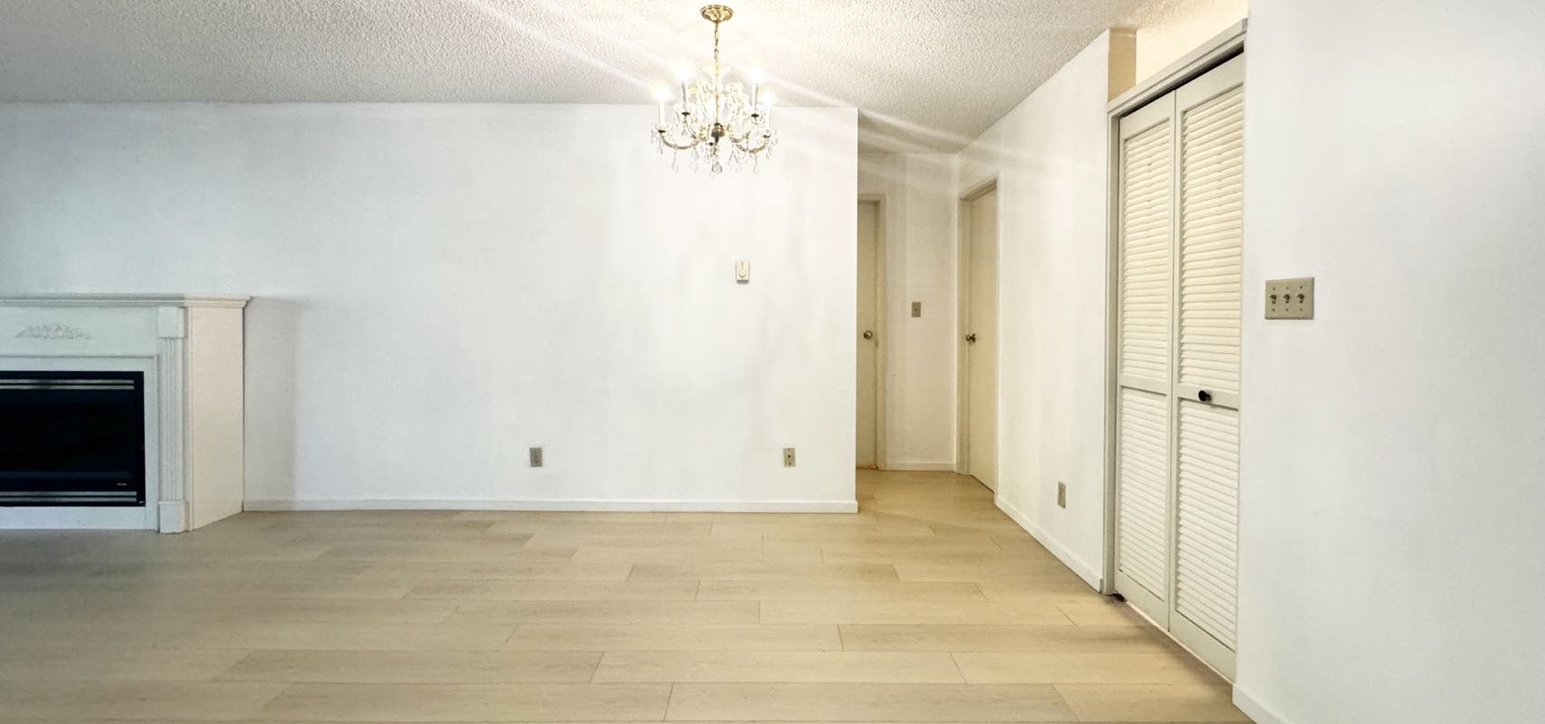 Langara湖景3房2卫公寓出租