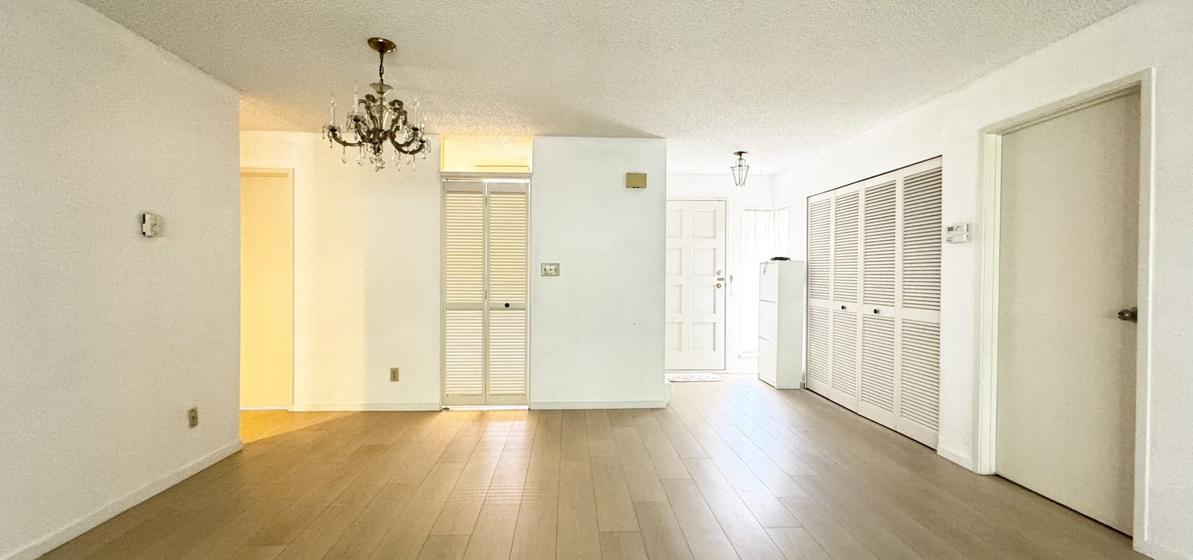 Langara湖景3房2卫公寓出租