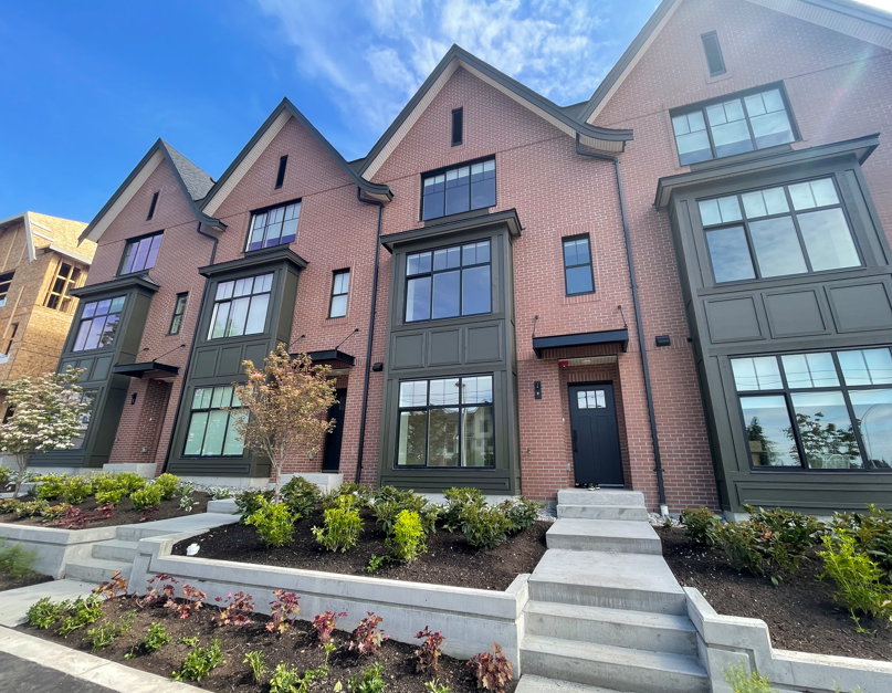 南素里Grandview Corners购物中心附近联排别墅四室三卫出租