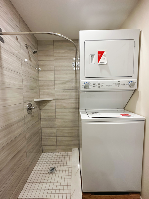 精美楼上单位出租 | 本拿比南区（South Burnaby）